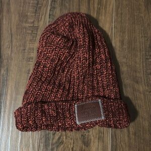 EUC Love Your Melon maroon knit hat